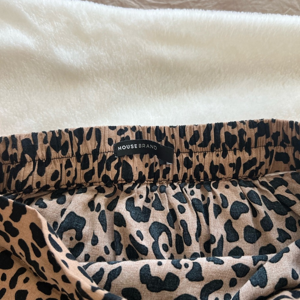 Leopard Print Ruffle Skirt - Picture 4 of 6